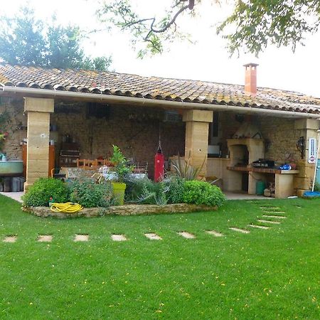 Bed and Breakfast Les Croisees à Castillon-du-Gard Extérieur photo